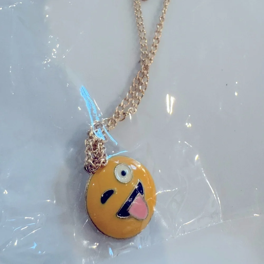 Fashion Jewelry Emoji Pendant Necklace and Earrings Condition Set